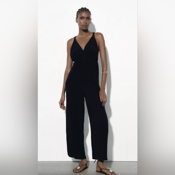 Zara Black Flowy Wide Leg Palazzo Jumper Size L - Picture 1 of 14